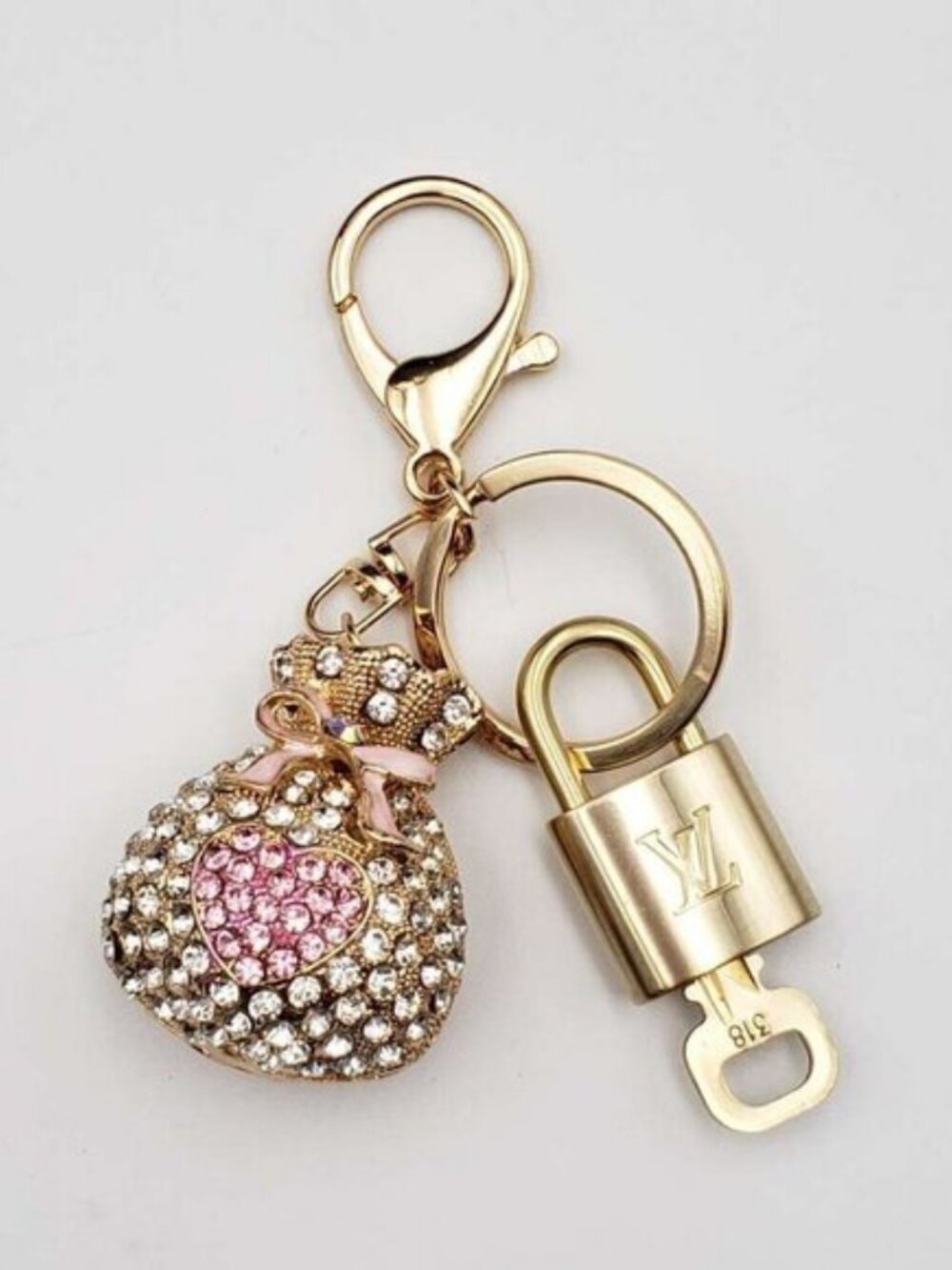 LV Gold Padlock & Key 🔒 Authentic Louis Vuitton Bag Unbranded Charm - Picture 2 of 7